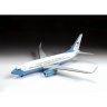 Сборная модель Пассажирский авиалайнер Боинг 737-700 С-40B, 1:144