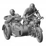 Сборная модель Советский мотоцикл М-72 с коляской и экипажем, 1:35